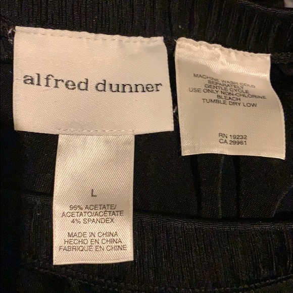 Long skirt - Picture 2 of 2